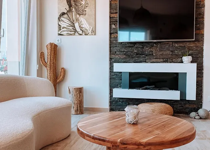 Captain Cook Ahoy Hotel Praia da Lourinhã