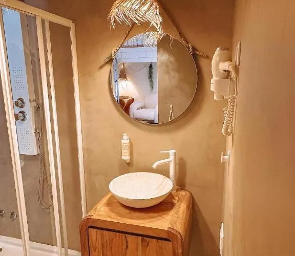 Captain Cook Ahoy Praia da Lourinhã