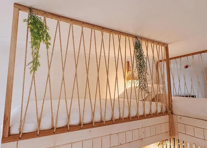 Captain Cook Ahoy Hotel