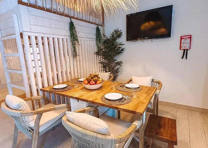 Captain Cook Ahoy Praia da Lourinhã